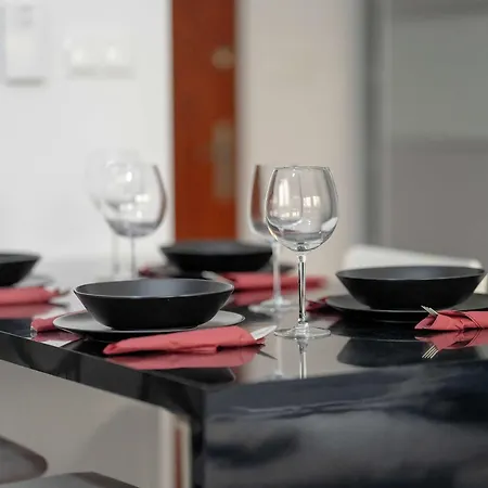 Apartment Piekny Z Ogrodkiem I Tarasem & Parking By Renters *