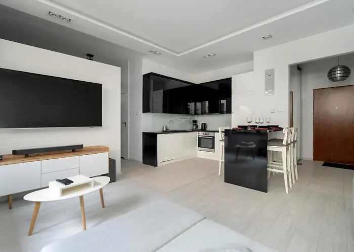 Piekny Z Ogrodkiem I Tarasem & Parking By Renters Apartment