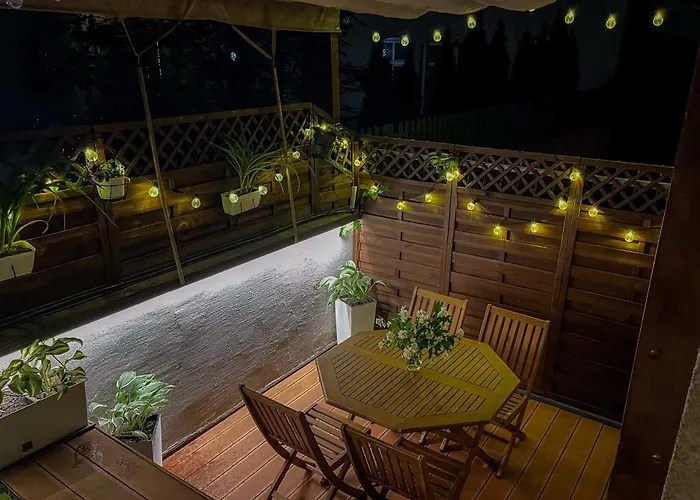 Piekny Z Ogrodkiem I Tarasem & Parking By Renters Apartman Poznań