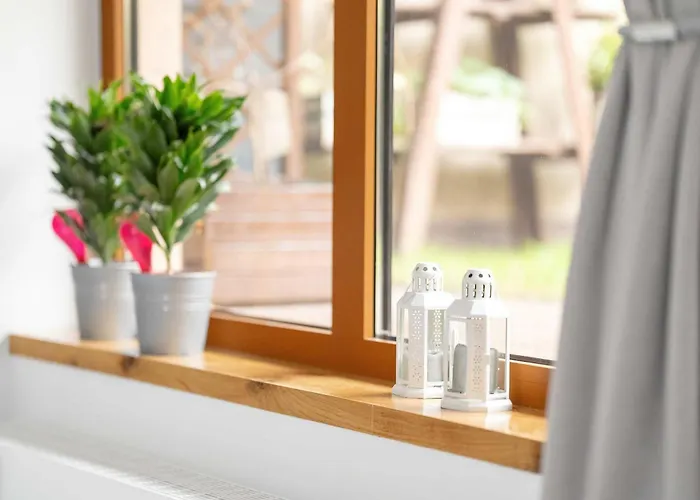 Apartment Piekny Z Ogrodkiem I Tarasem & Parking By Renters *