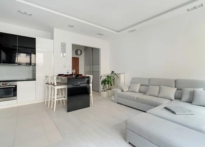 Piekny Z Ogrodkiem I Tarasem & Parking By Renters *